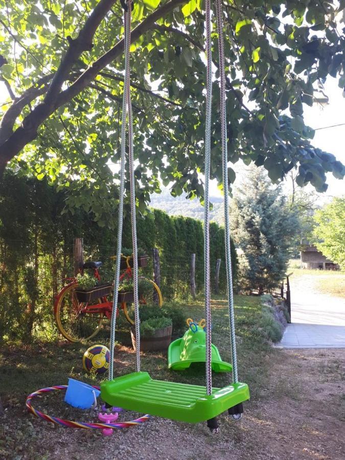 Studio Apartman Firdaus-Bihac, Dobrenica Bb Buitenkant foto
